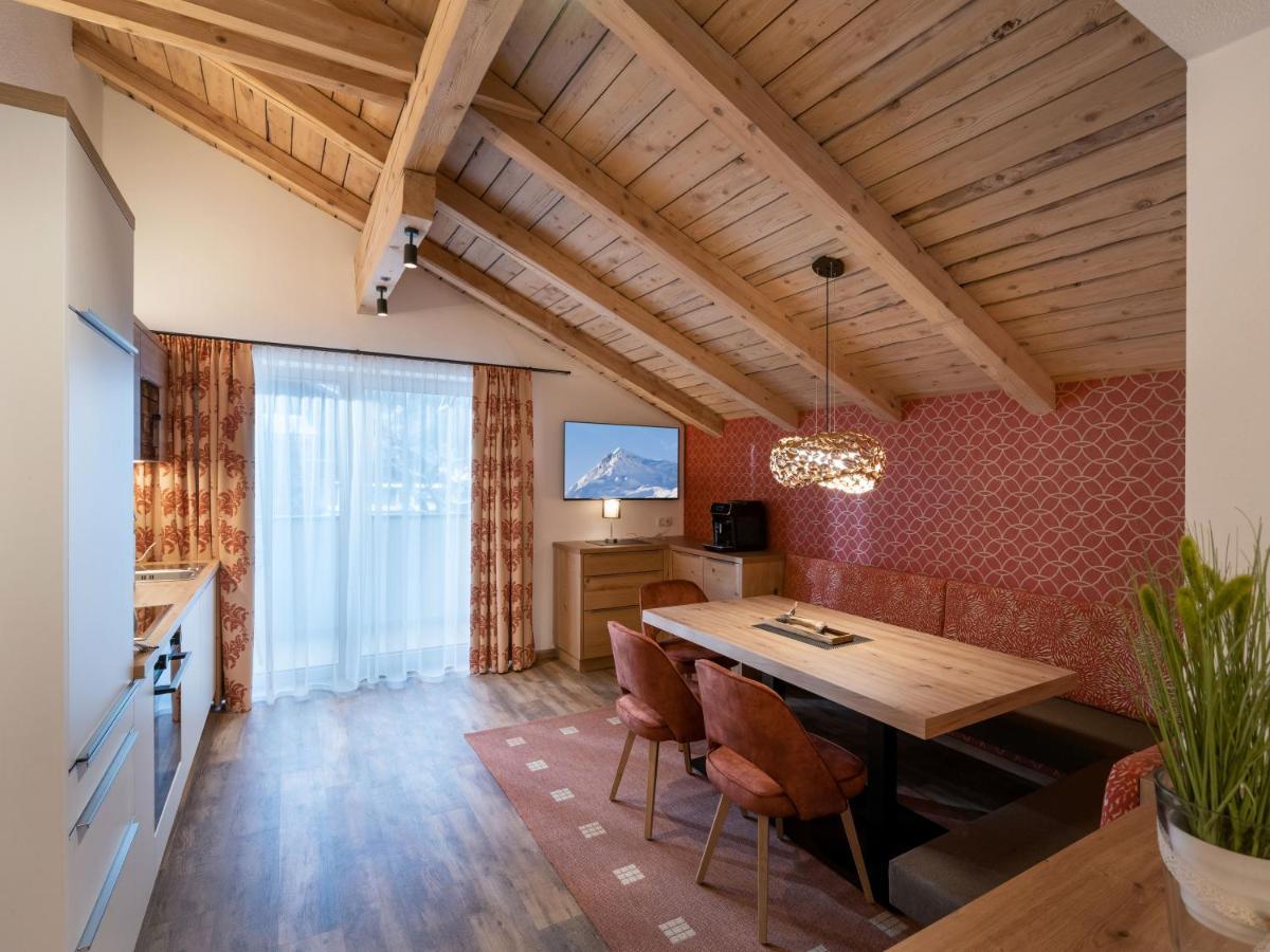 מאיירהופן Appartements Alma מראה חיצוני תמונה